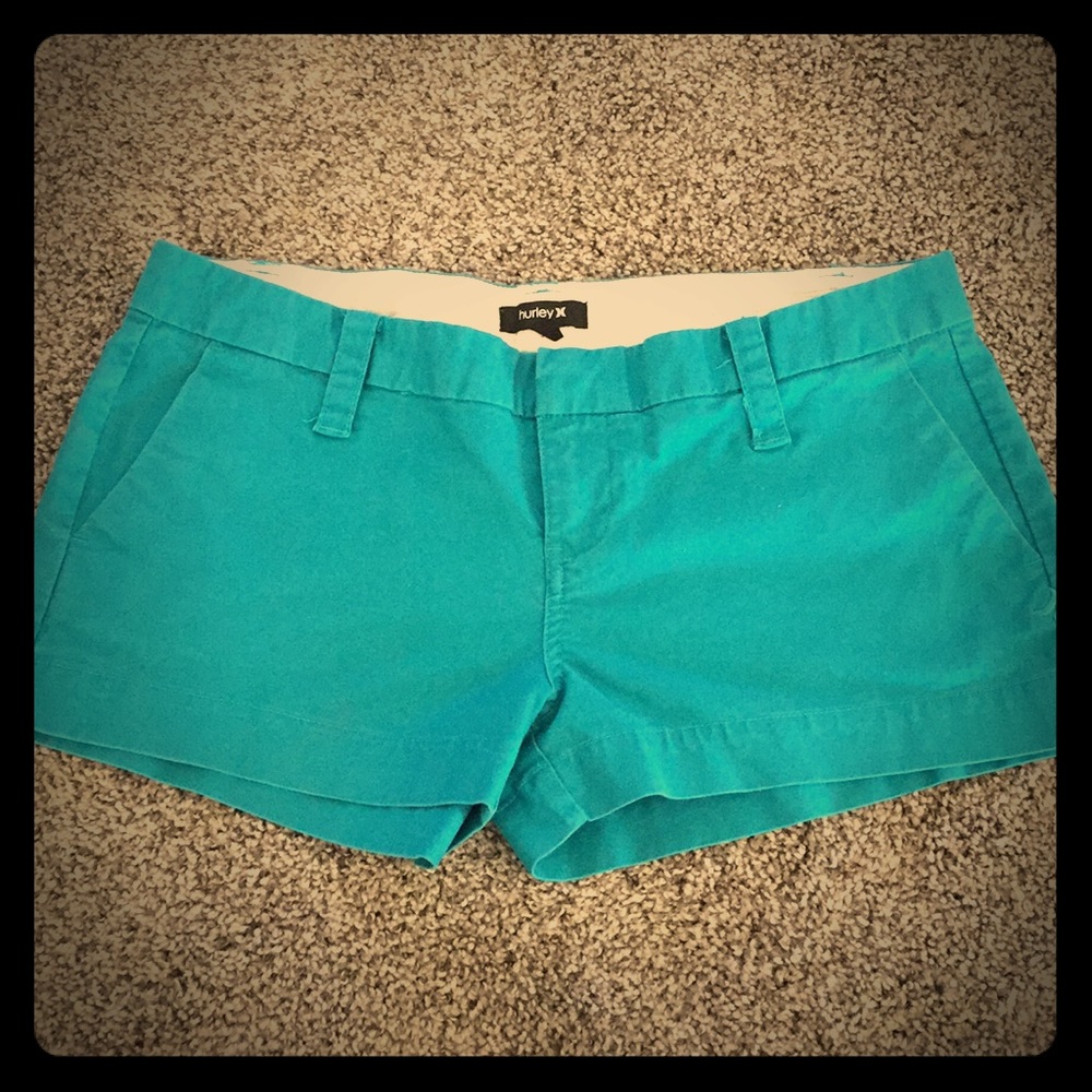 Teal shorts! ☀️
